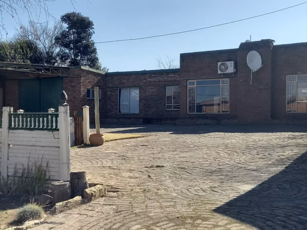 Business Premises - Image 4
